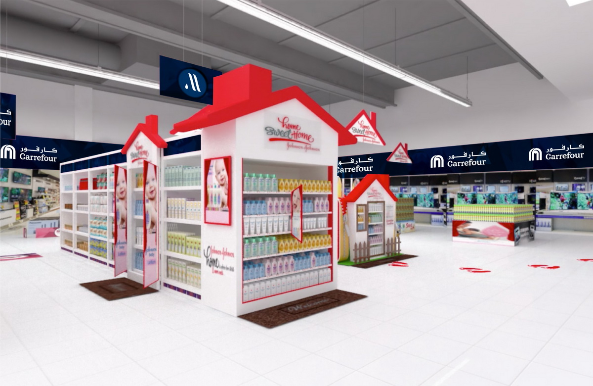 johnson and johnson cross promotion with BIC for back to school gondola design in carrefour